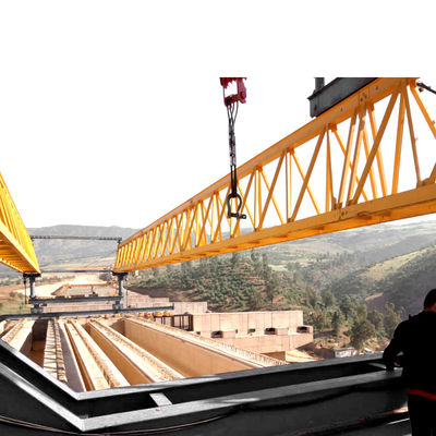 Elevación concreta de la grúa 500kn del lanzador de la construcción de puente de la carretera
