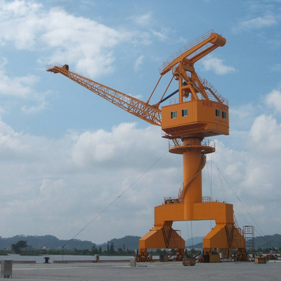 Muelle porta 80t de Crane Shipyard Container Jib Luffing del puerto móvil