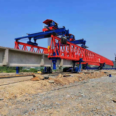 Haz de puente ferroviario eléctrico del aire libre que erige el lanzador con la protección contra sobrecarga