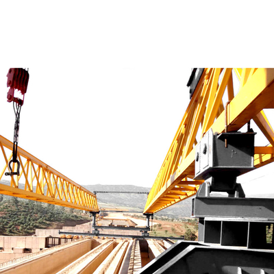 Haz de puente ferroviario eléctrico del aire libre que erige el lanzador con la protección contra sobrecarga